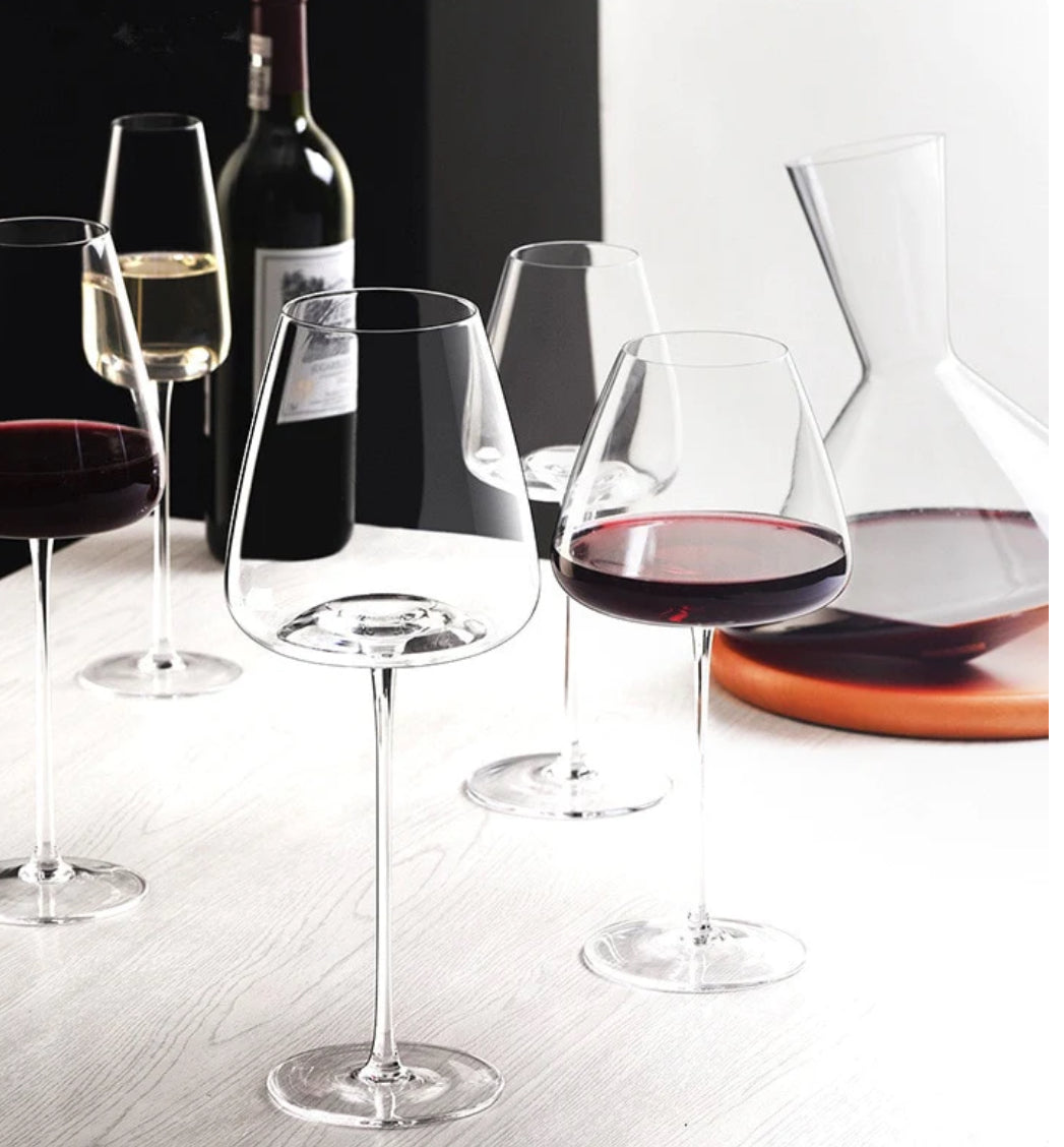 Ultra-thin Concave-convex Wine Glass